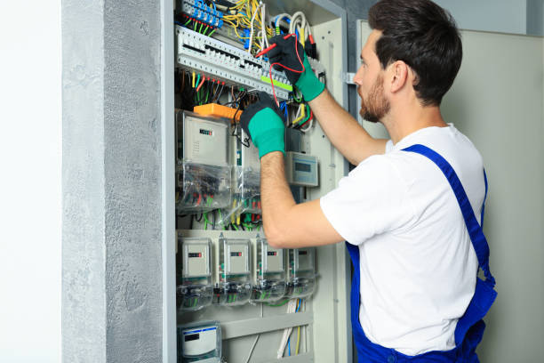 Best 24-Hour Electrician  in Overland Park, KS